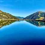 Large Chalet Apartment In Saalbach Hinterglemm